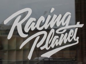 Aufkleber Racing Planet 200x115mm wei